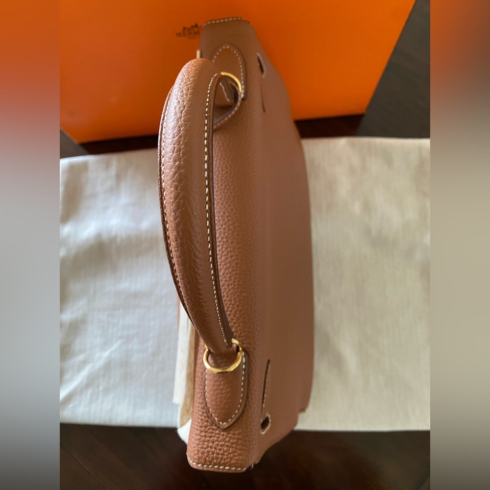 Hermes Kelly Retourne 32 Gold Togo Leather with Gold Hardware 2018 - Picture 11 of 16